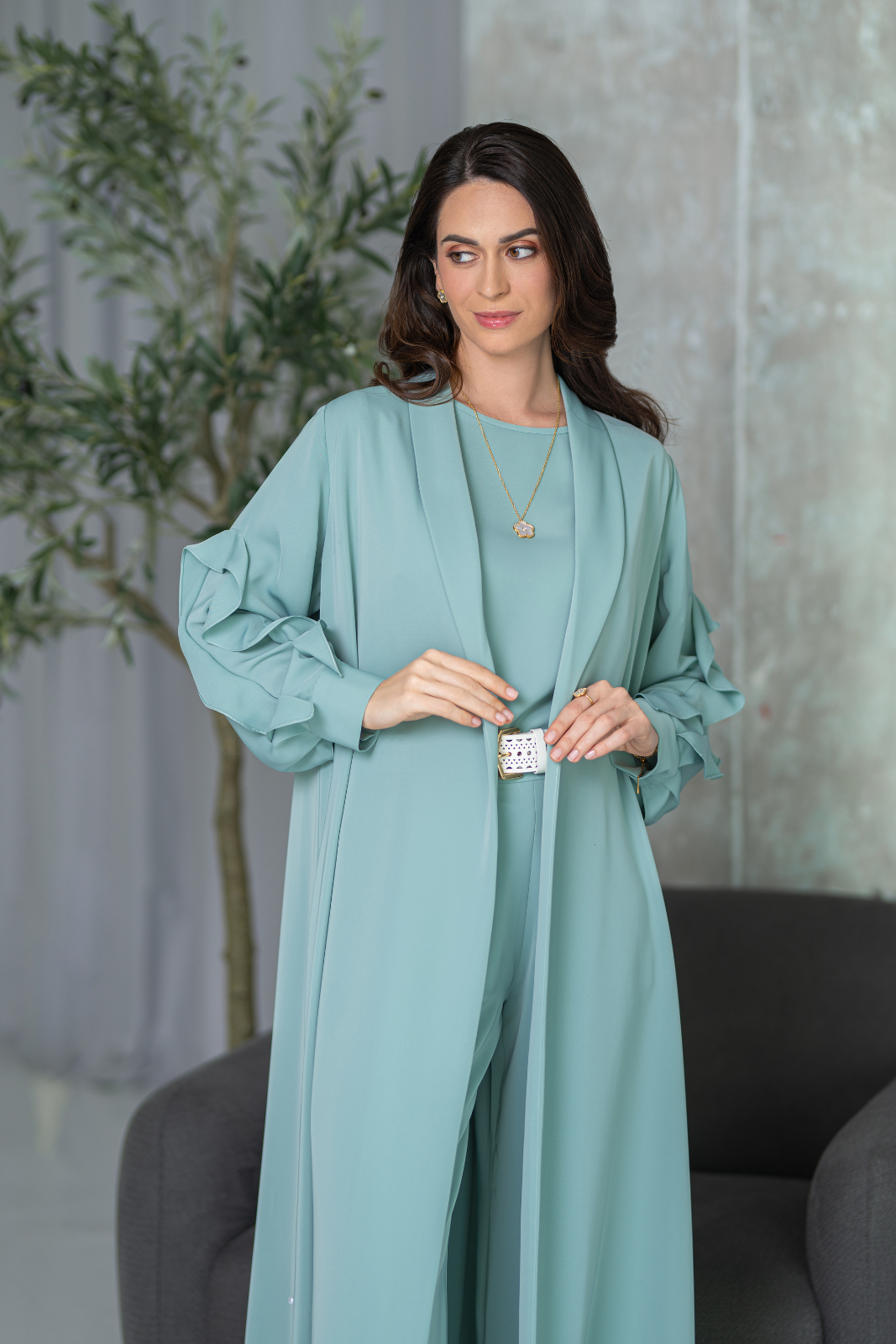 Sleeves ruffled abaya