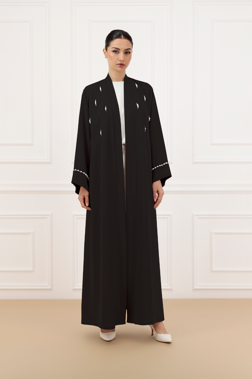 Pearls details Abaya