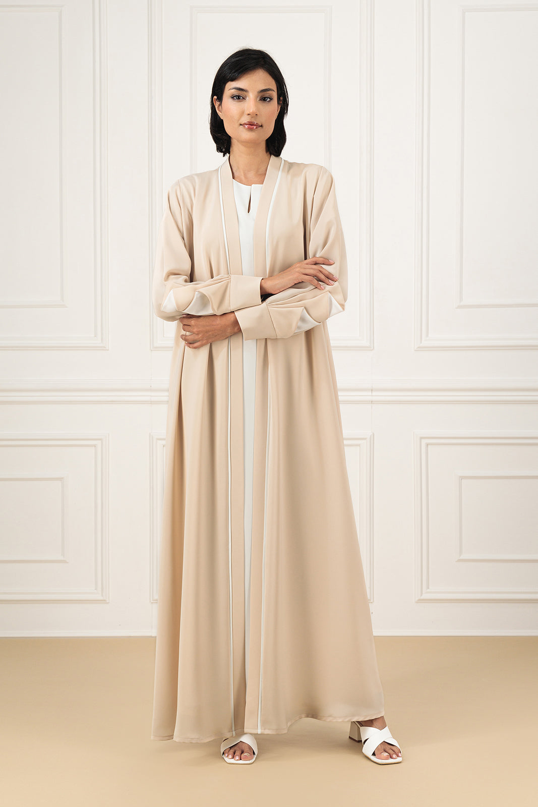 Ruffled sleeves
