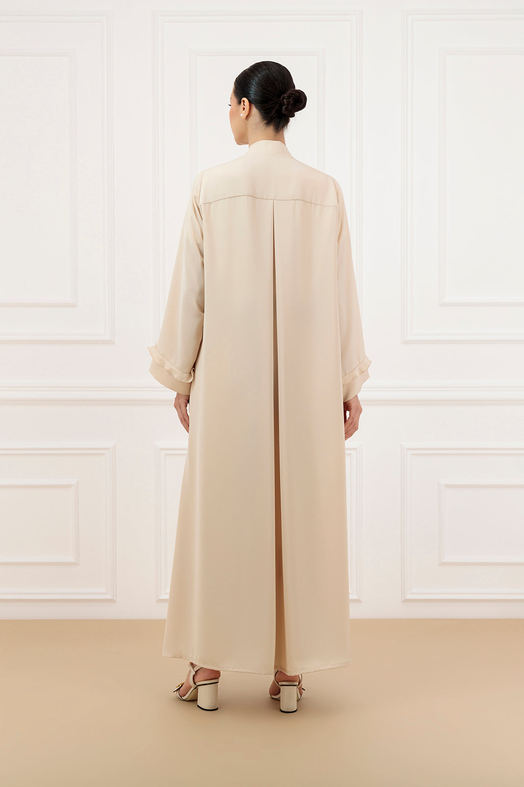 Bodice ruffled abaya with back box pleat