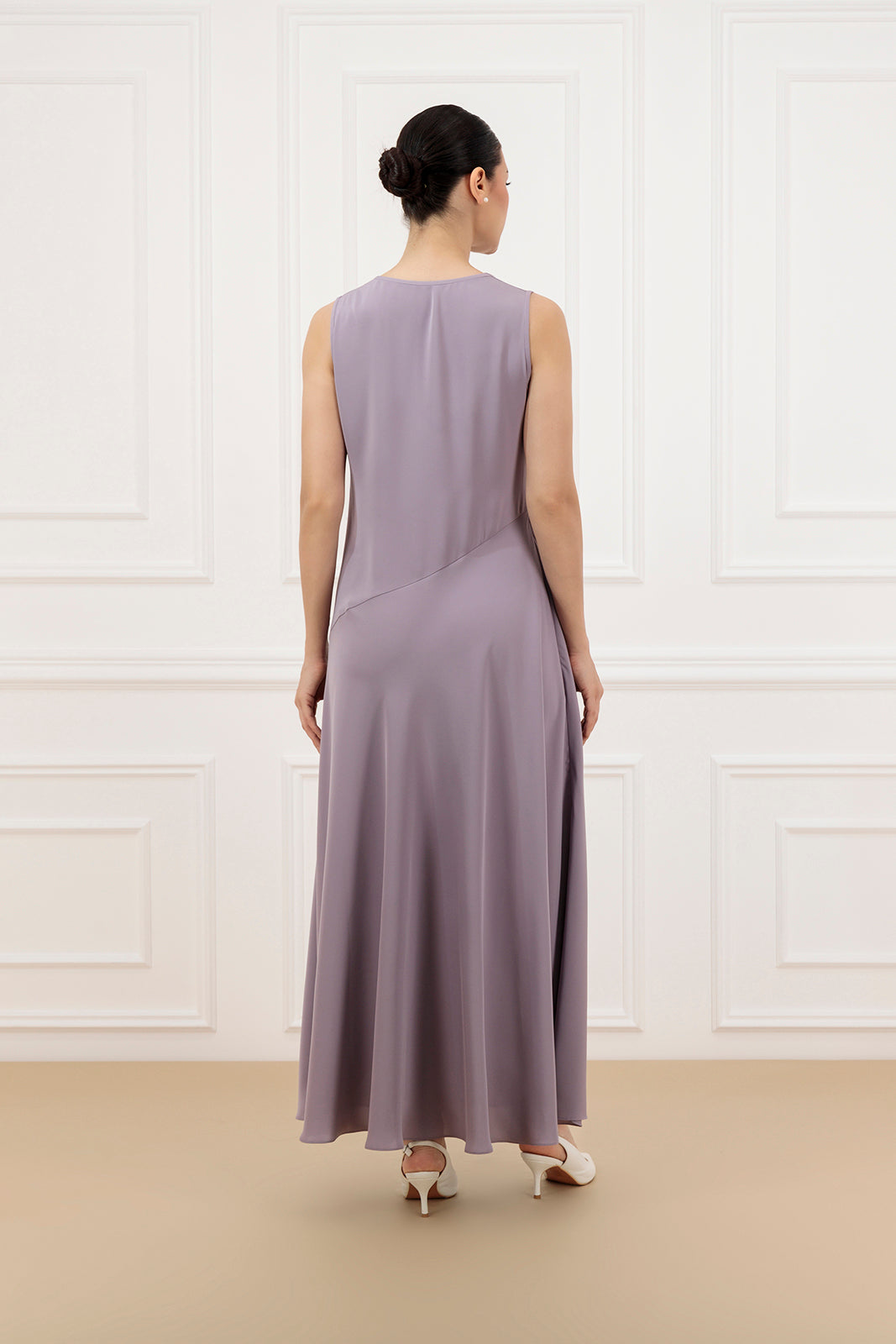 Beaded Pleated elegance abaya with dress (SET)