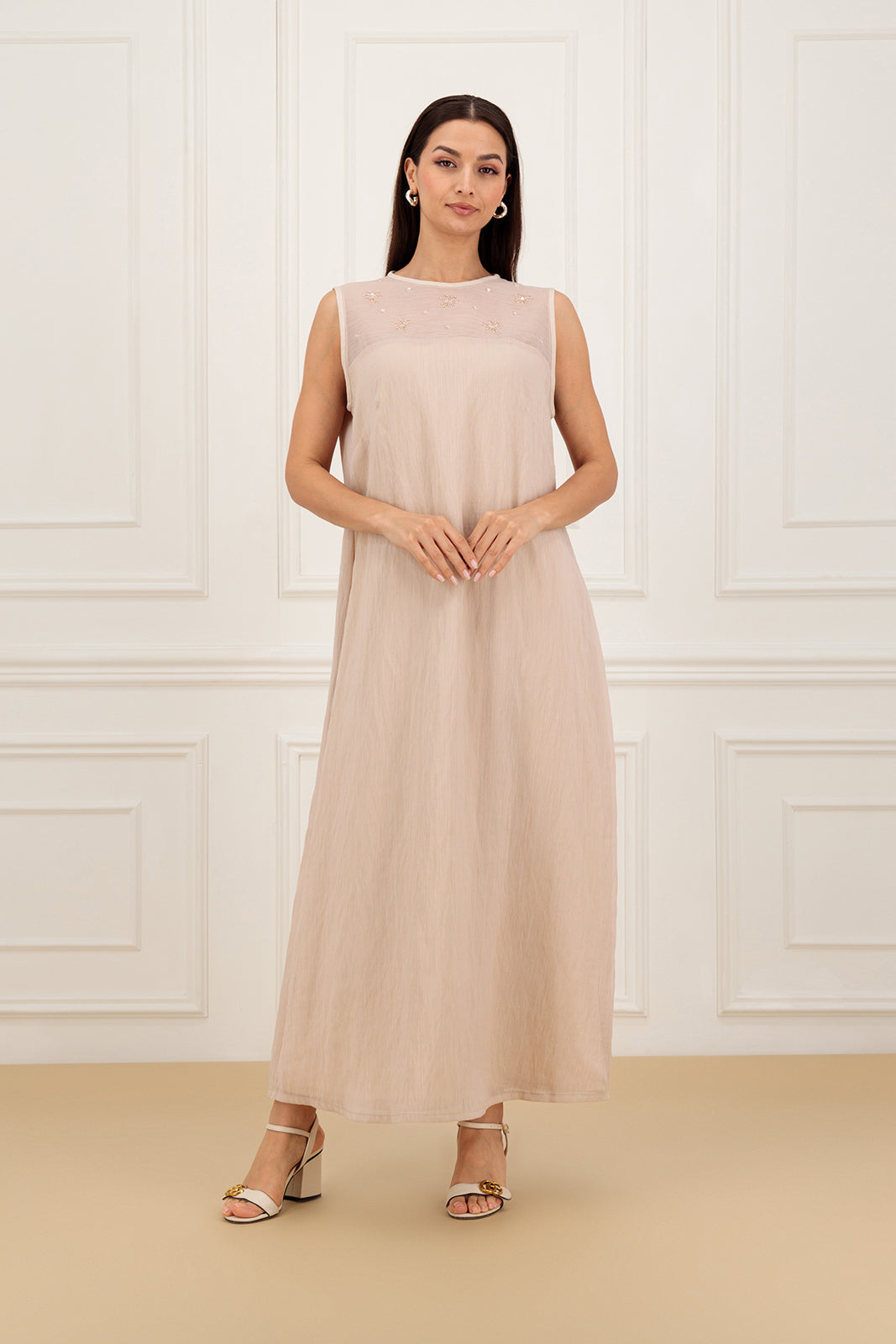Elegant Inner dress made from organza