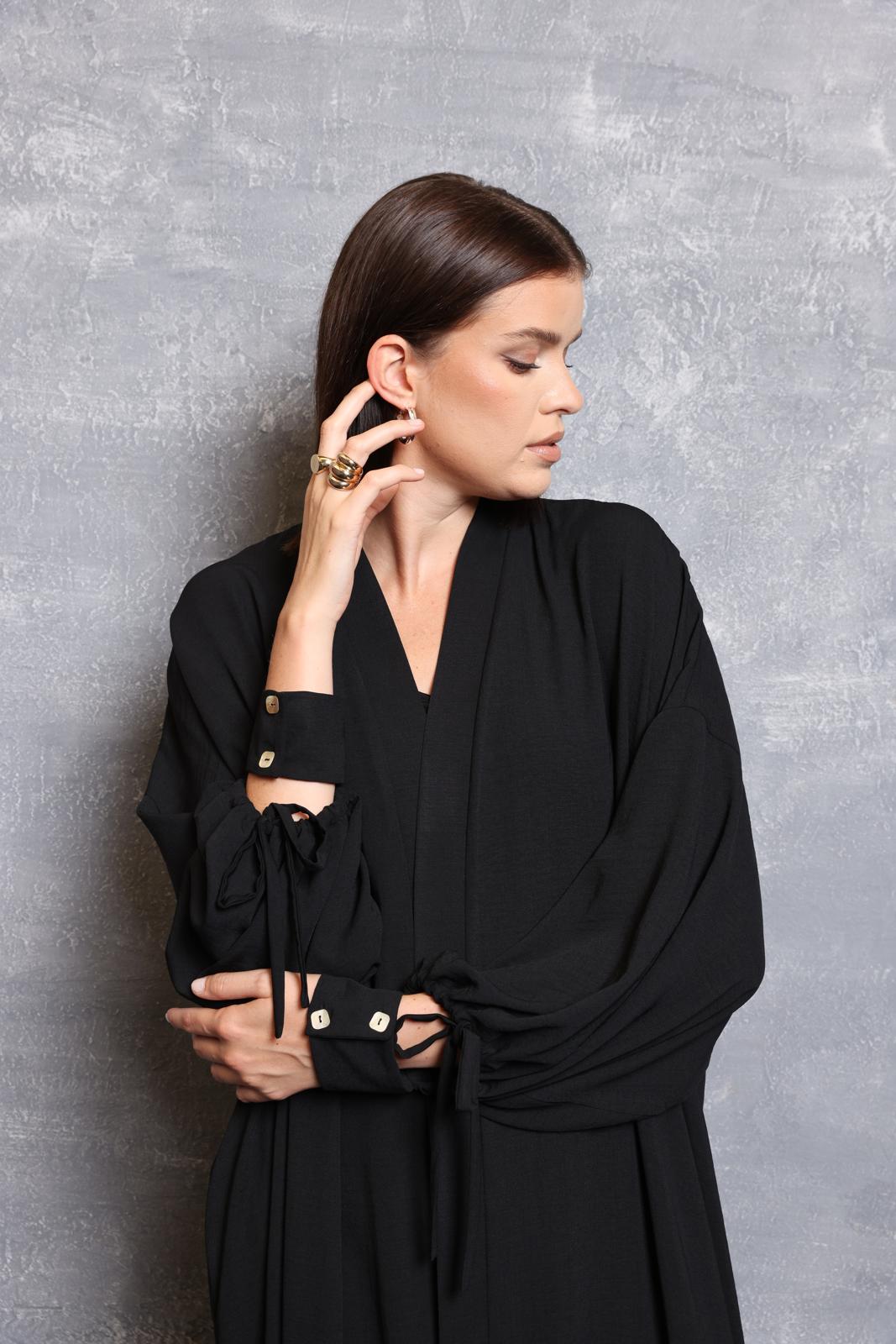 Noora Abaya