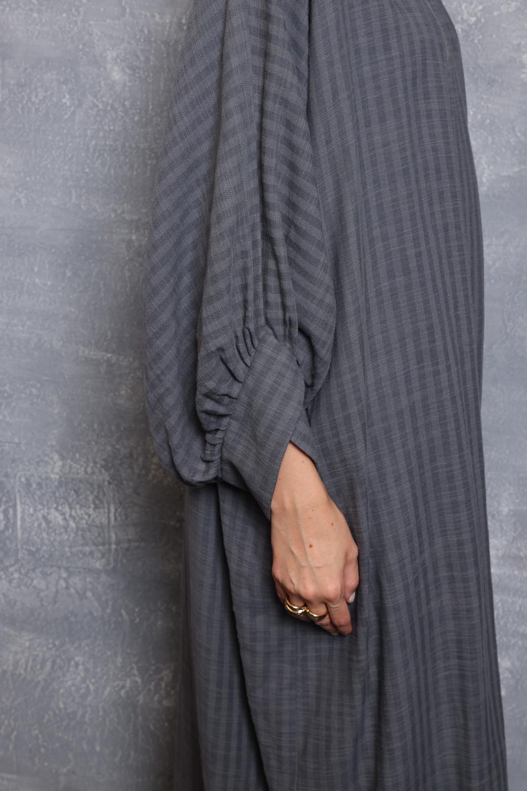 Nadeen Abaya