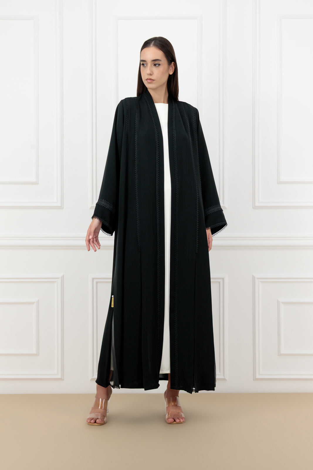 Pleated lace panel abaya