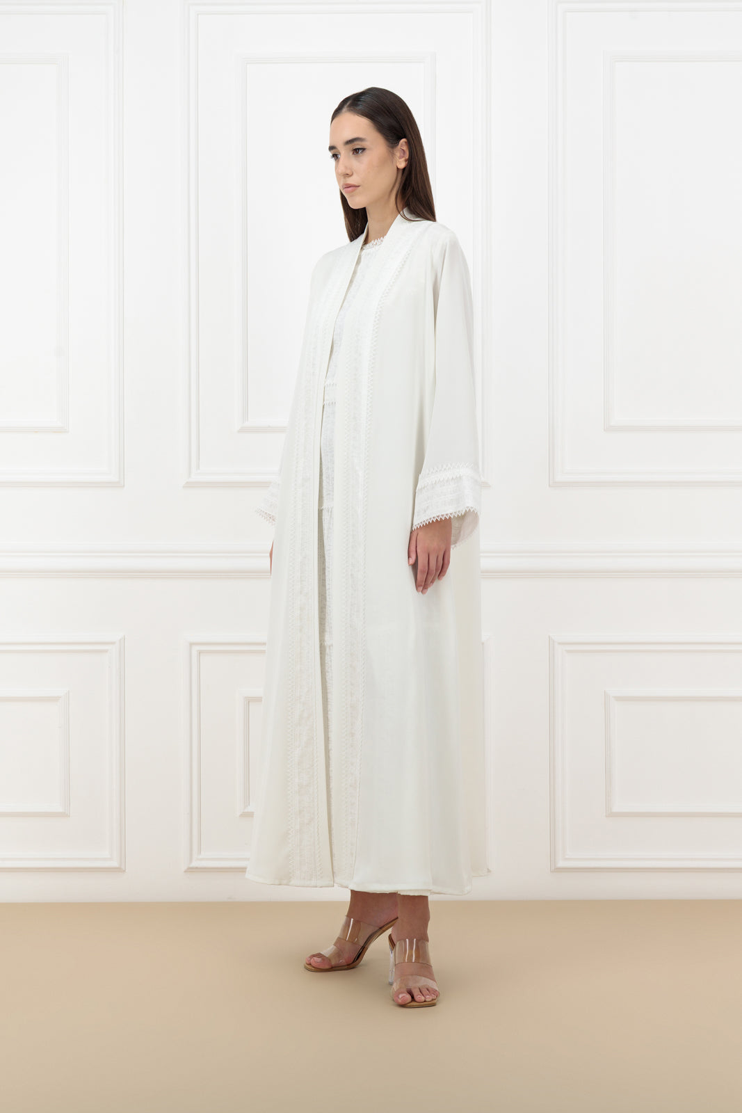 Lace panel Classic cut abaya