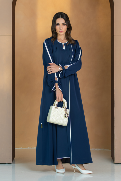 Piping with bow sleeves