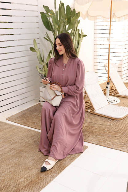 Hana Abaya