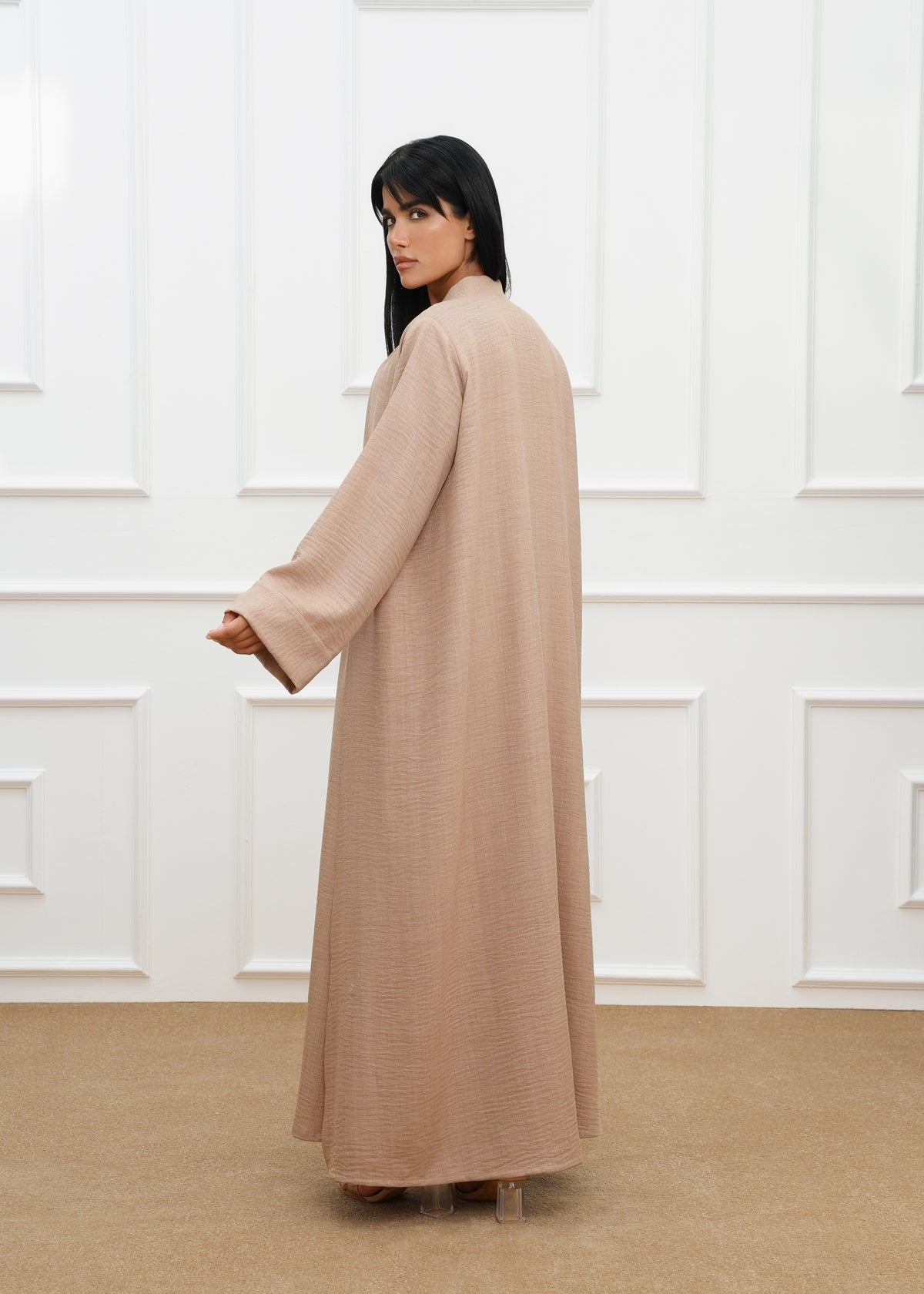 Luna abaya