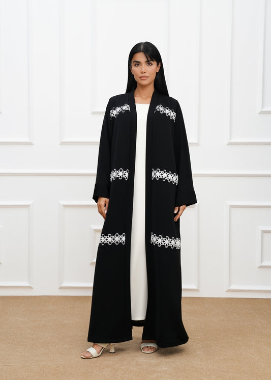 Floral lace trims classic cut Abaya
