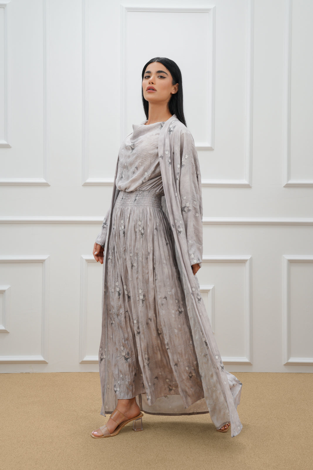 Textured Printed farasha cut abaya