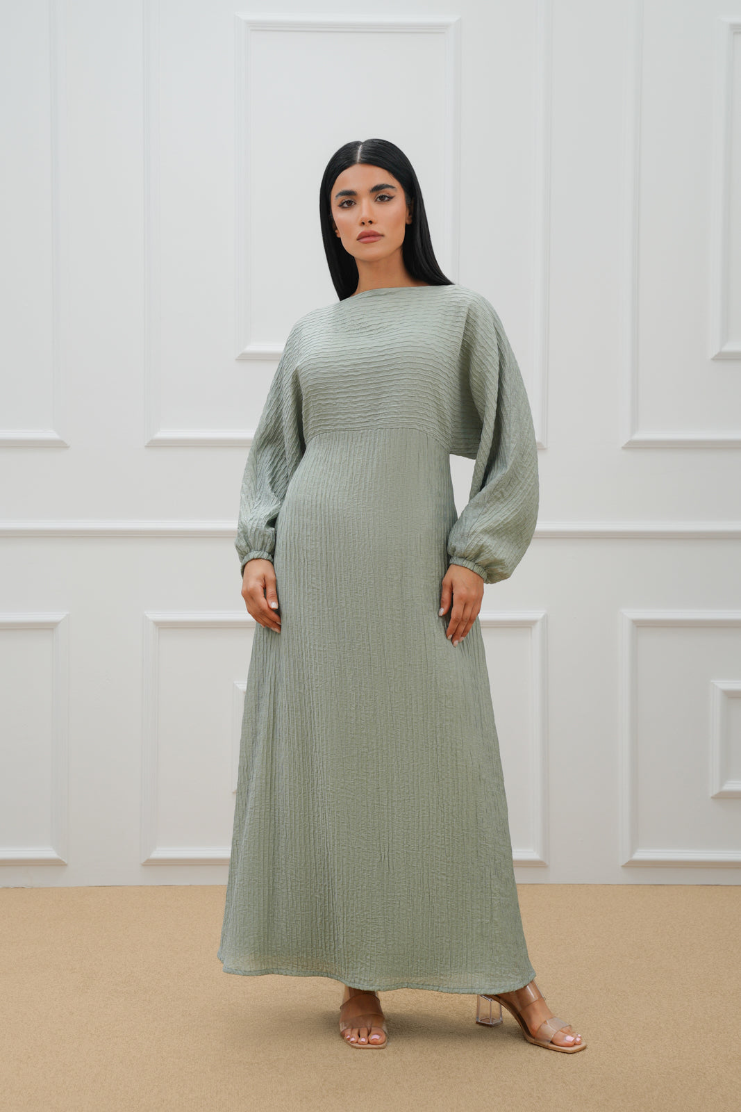 Two-Tone Jacquard Farasha abaya with Butterfly cut dress Set