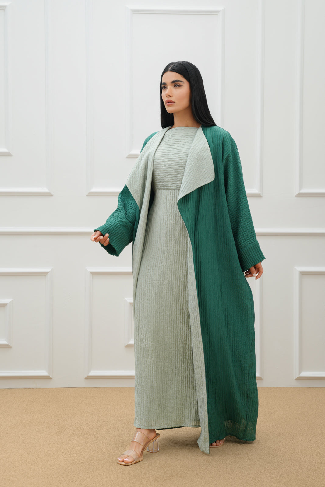 Two tone jacquard farasha abaya