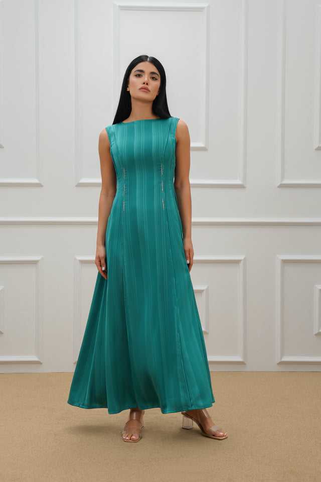 Boat neck embroidered dress