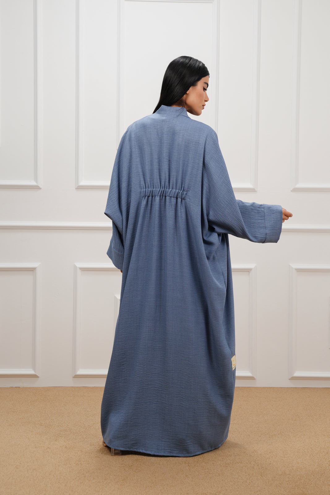 Caroline abaya