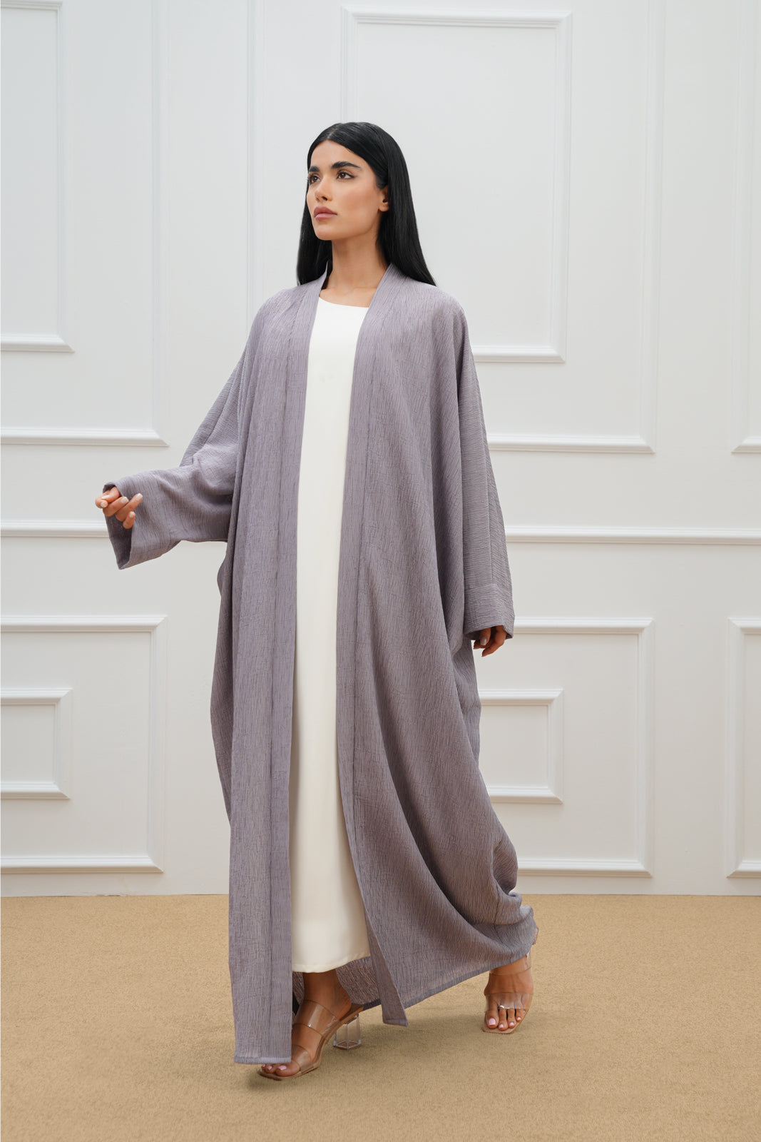 Embossed rope abaya