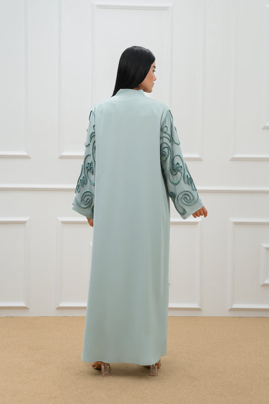 Embossed rope abaya