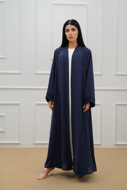 Pleated panel abaya