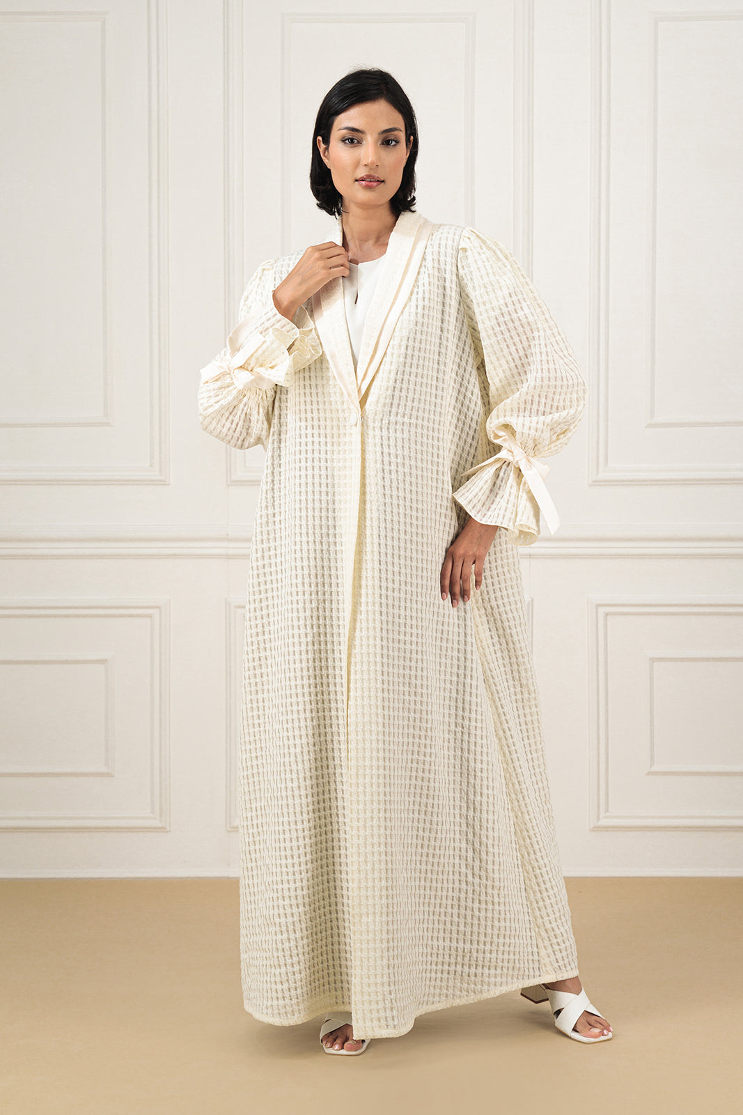 Double collar abaya