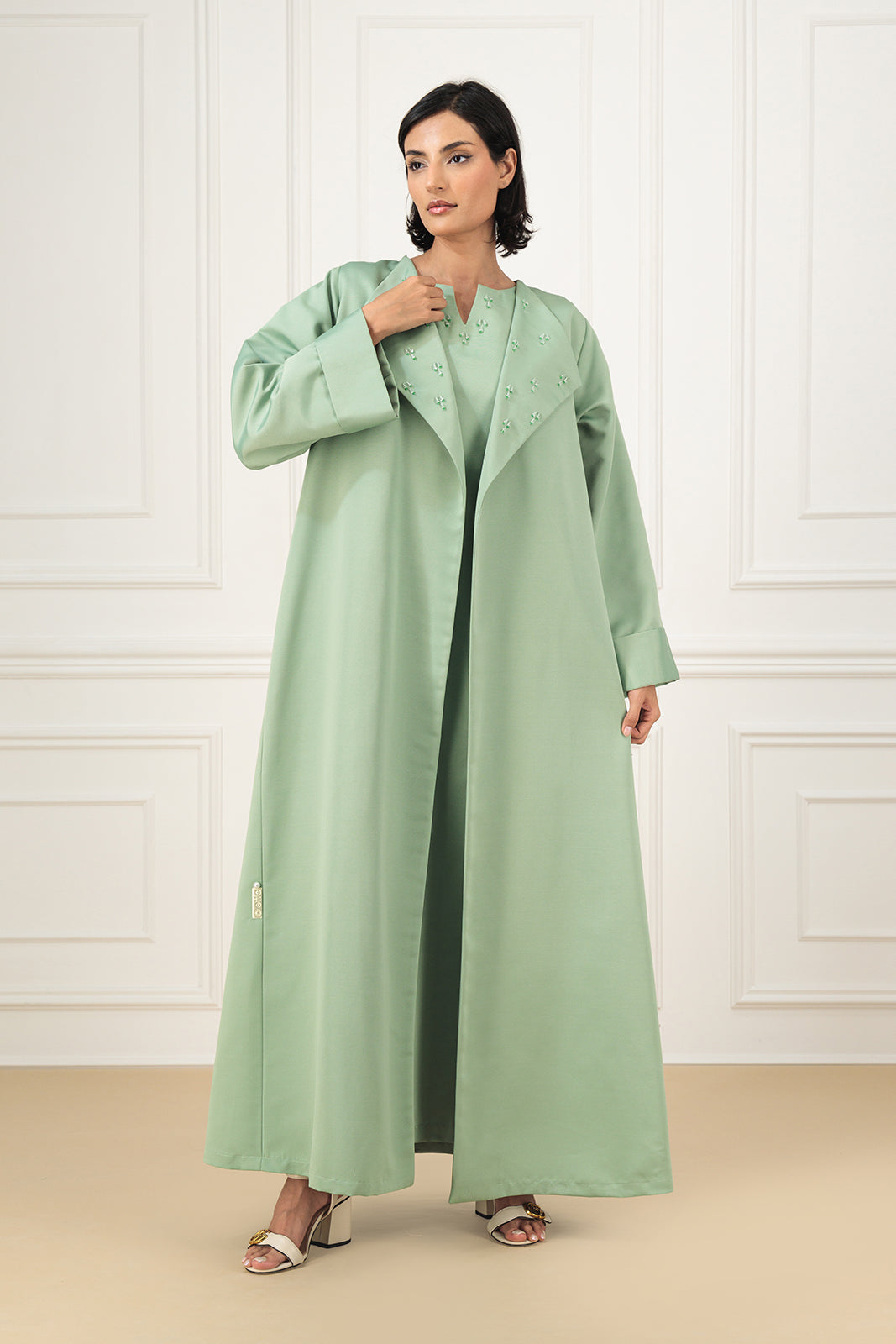Classic textured set abaya with lapels and touches of beads work