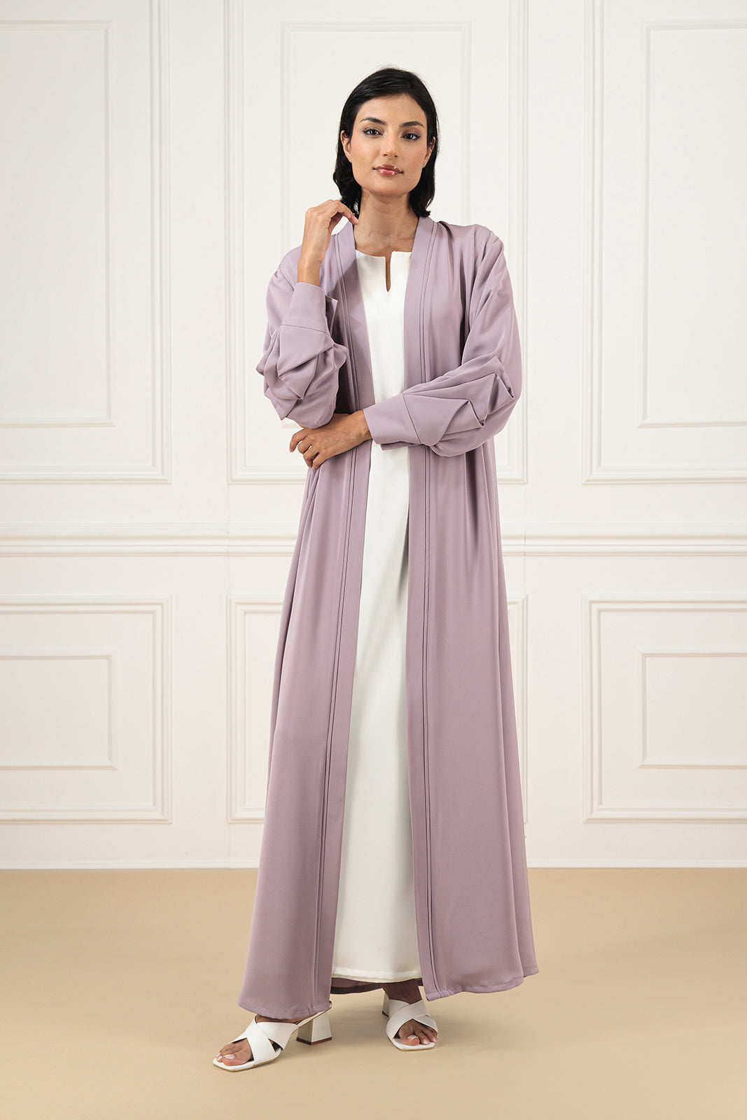 Ruffled sleeves