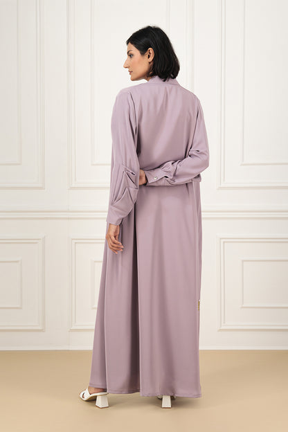 Ruffled sleeves