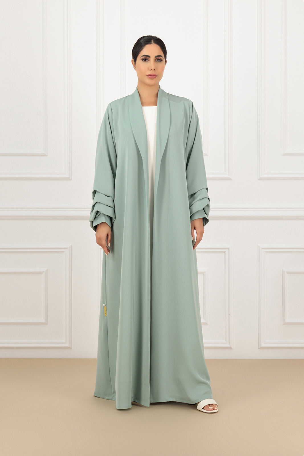 Artisan Pleated Sleeves Collared Abaya