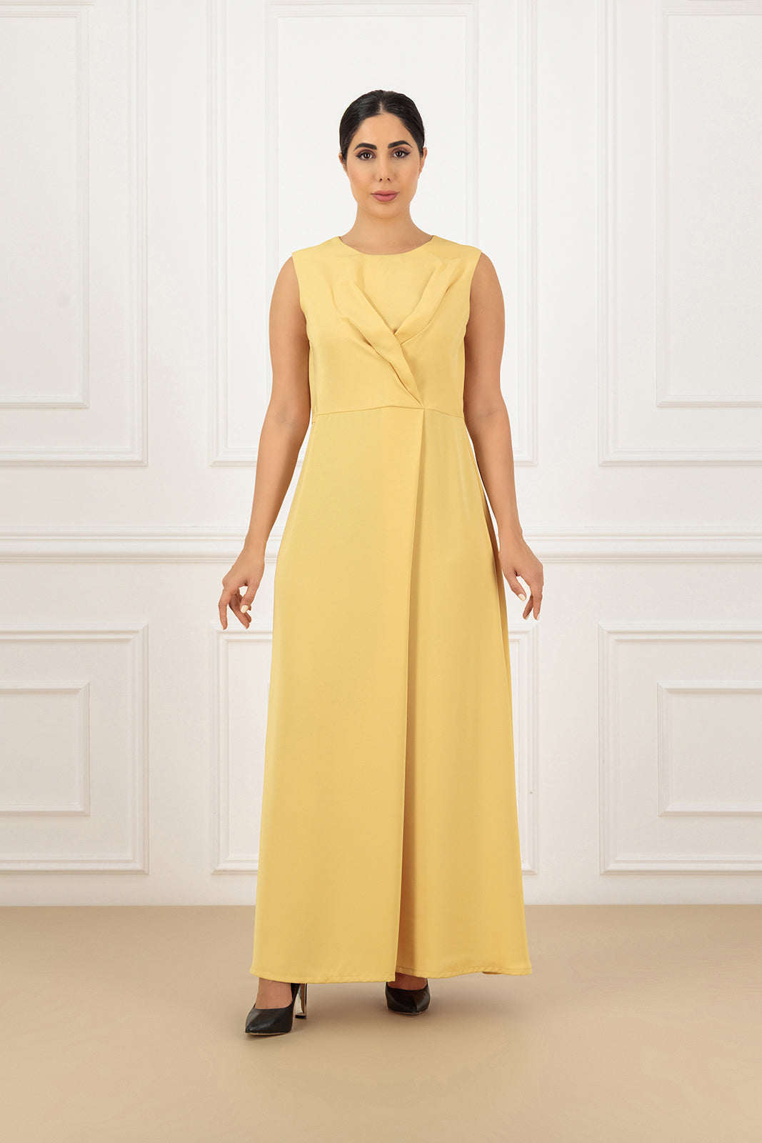 Cross pleated waist line dress