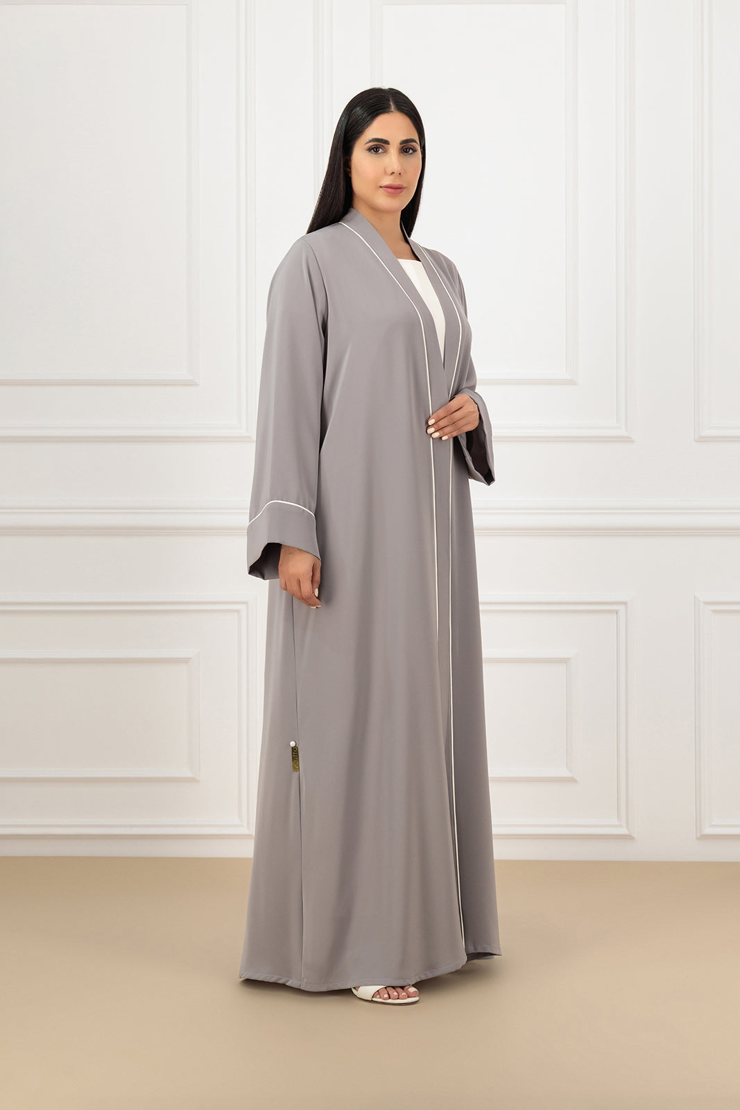 Back Pleated Classic Cut Abaya with Contrast Piping