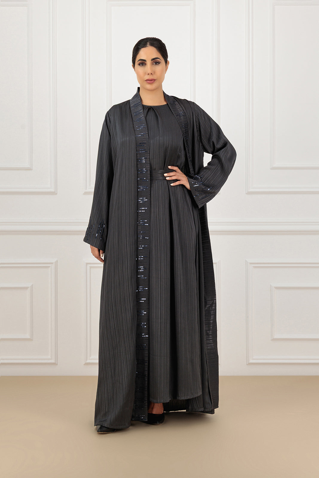 Embroidered jacquard silk abaya (SET)