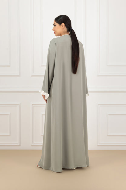 Contrast Flared Collar abaya