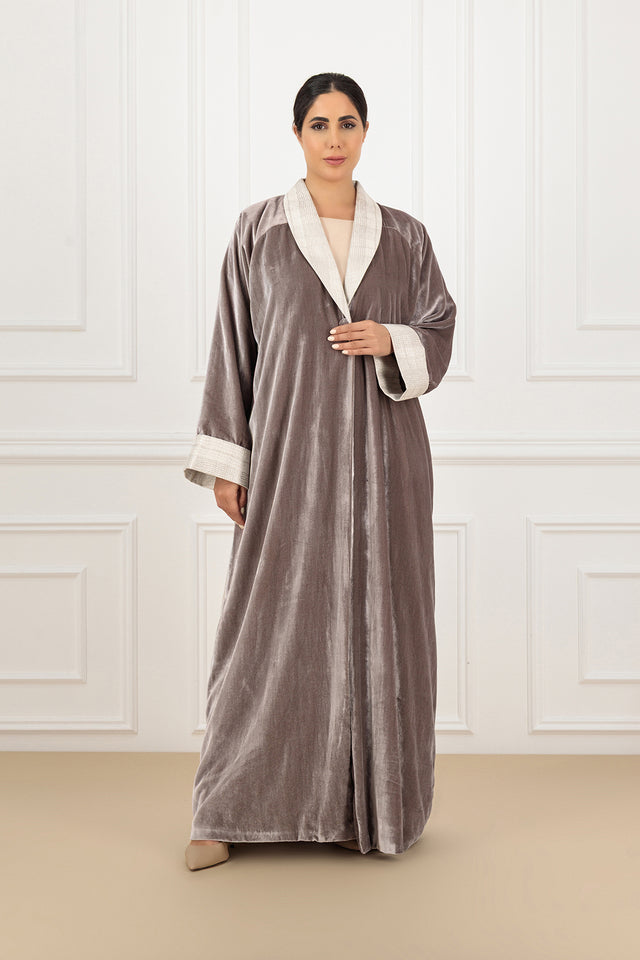 Two-Tone Velvet & Jacquard Collared Abaya