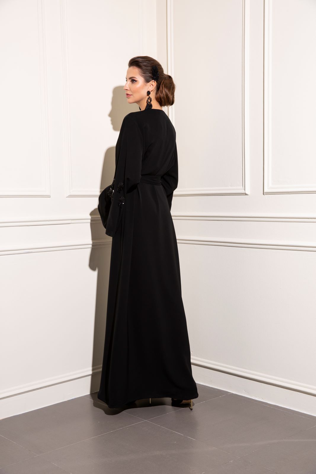 Beaded Tassel sleeve abaya with belt