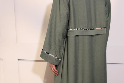 Abaya with Floral piping details