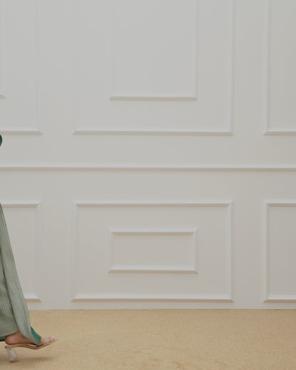 Two-Tone Jacquard Farasha abaya with Butterfly cut dress Set