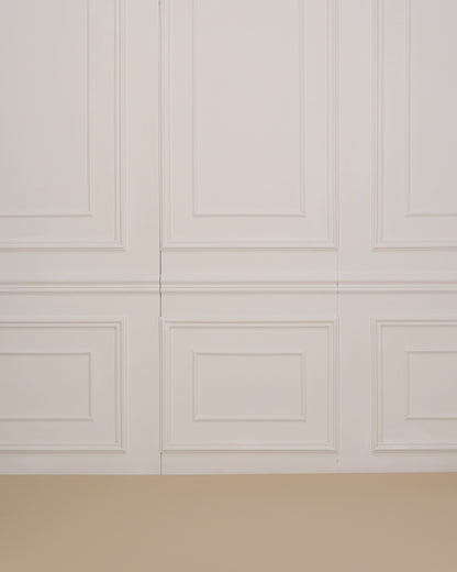 Contrast double piping abaya