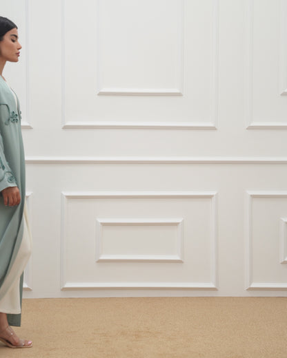 Embossed rope abaya