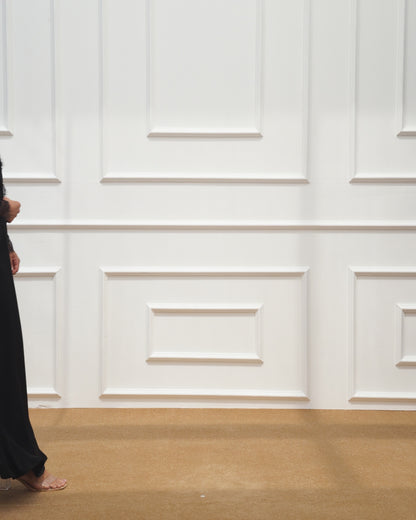 Ebba Lace Detail abaya