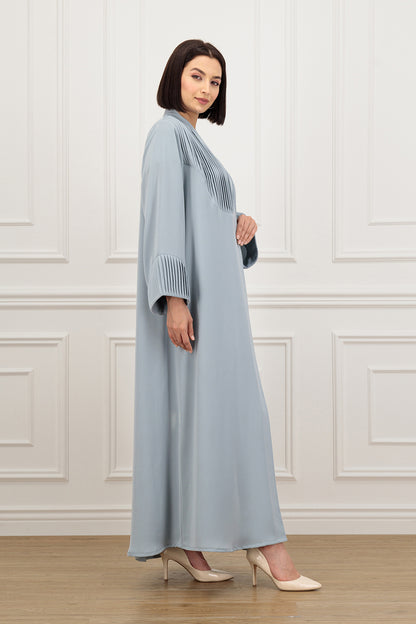Single pleated on the front and sleeves Abaya