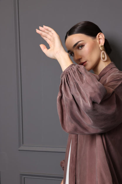 Abaya with roll collar