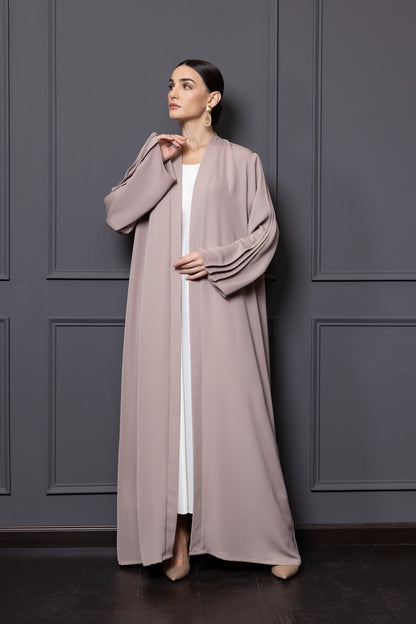 Pleat detailed abaya