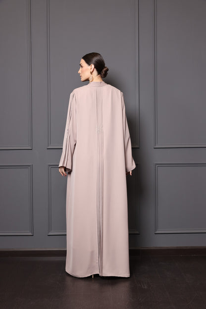 Pleat detailed abaya