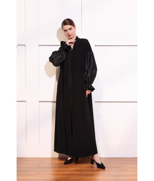 Black abaya with drop shoulder sleeves ...